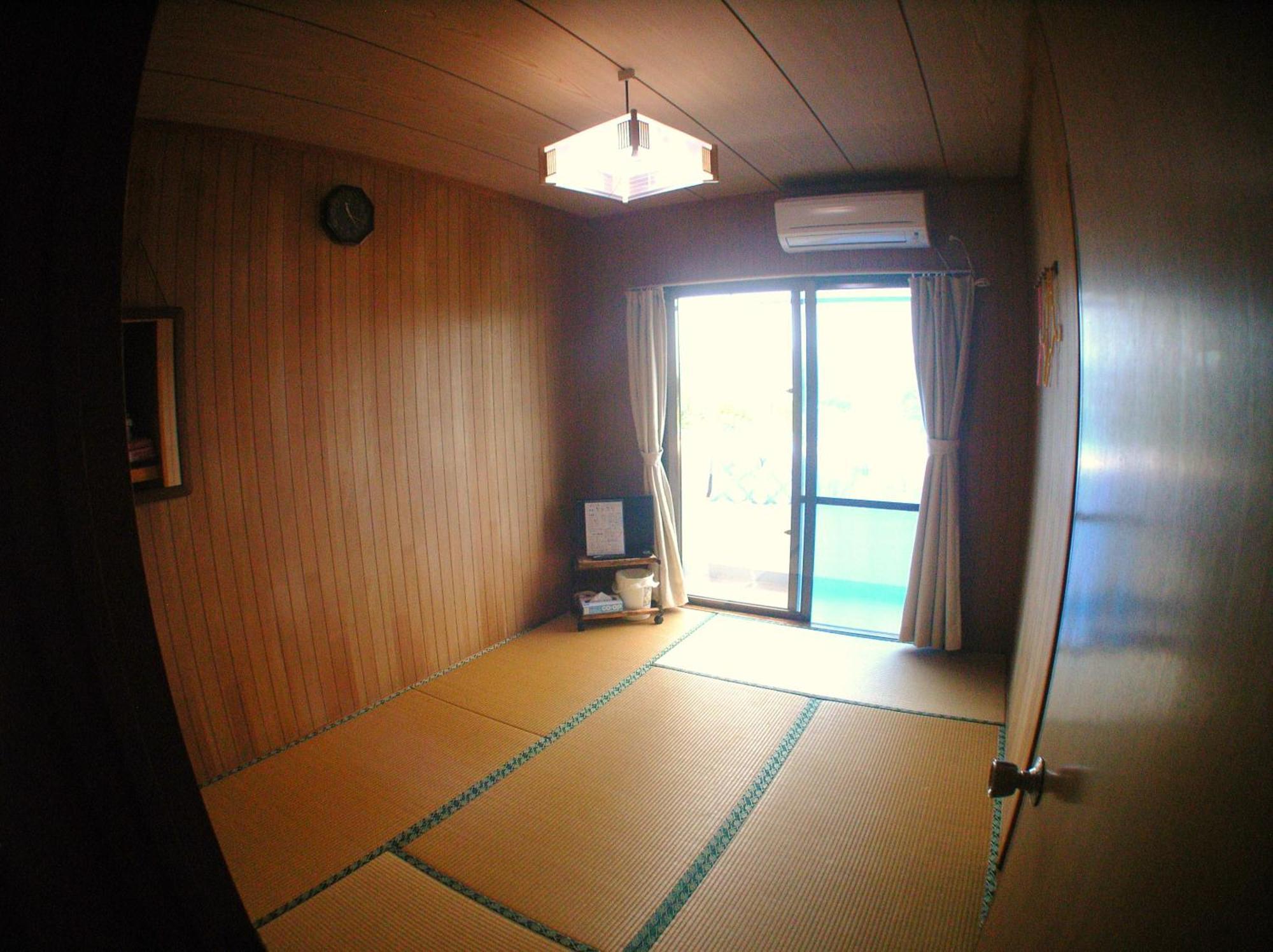 Minshuku Yadokari Hotel Zamami Exterior photo